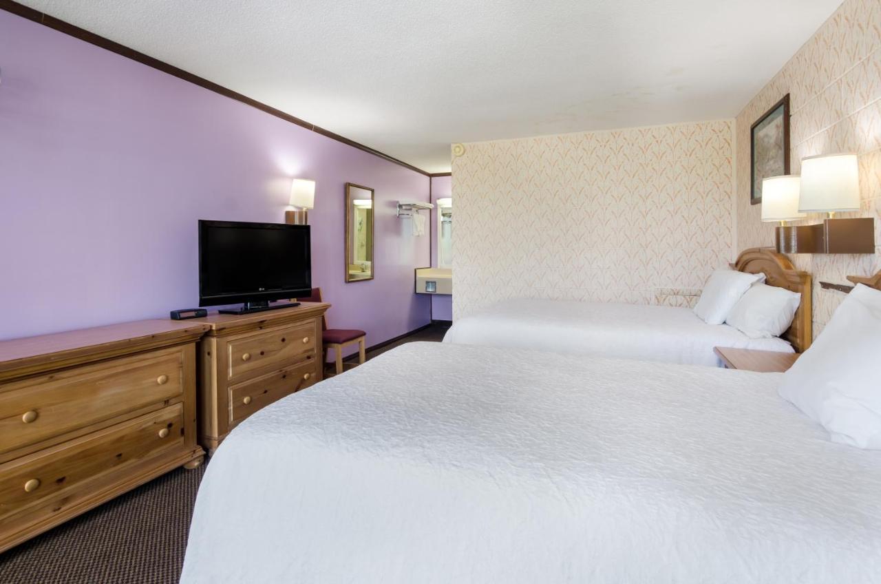 Americas Best Value Inn Wytheville Exterior foto