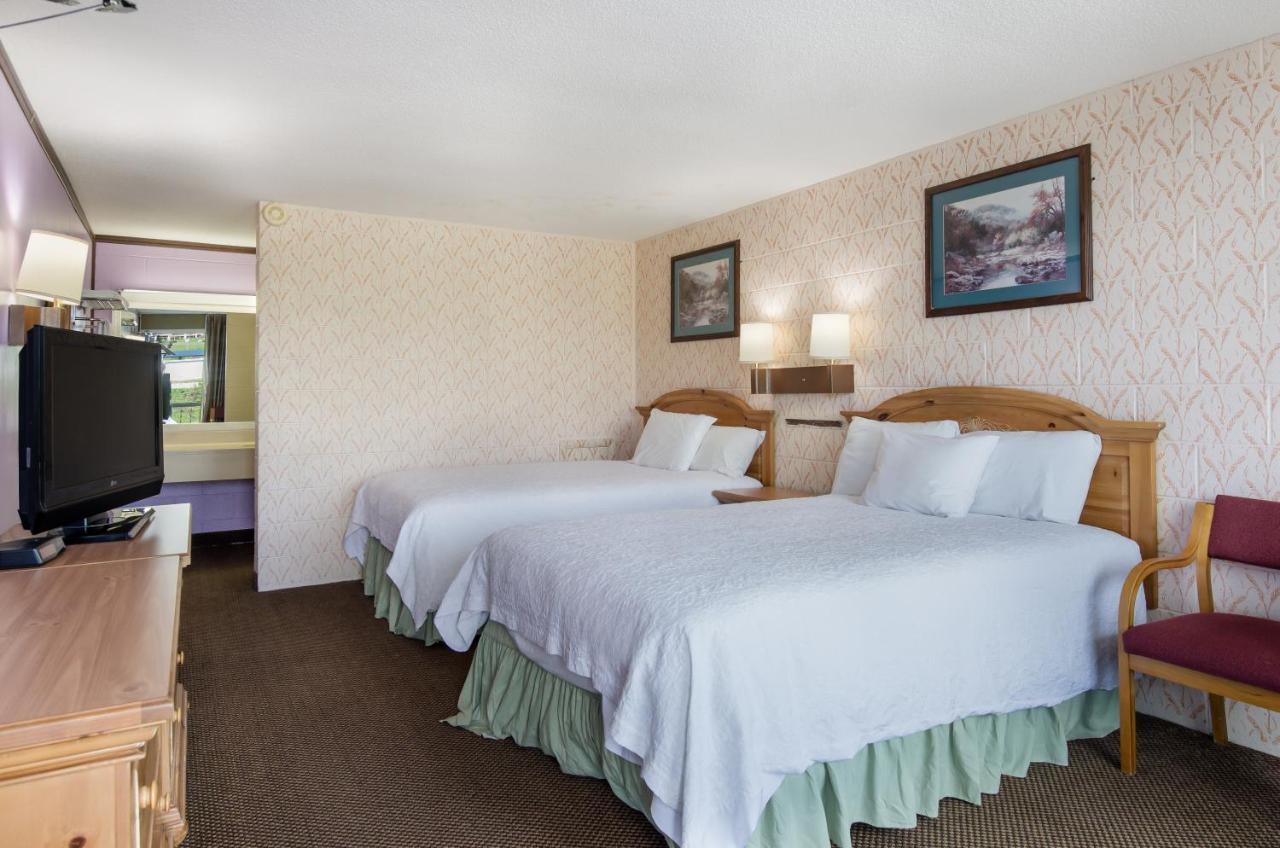 Americas Best Value Inn Wytheville Exterior foto