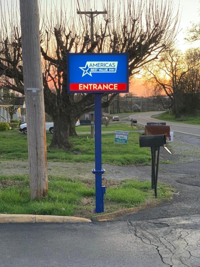 Americas Best Value Inn Wytheville Exterior foto